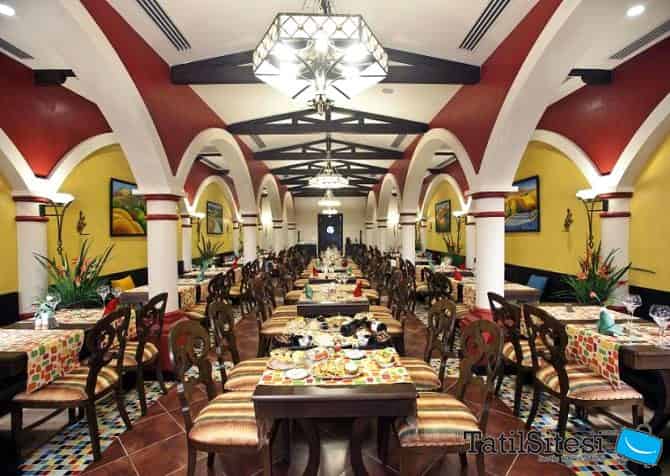 Crystal Palace Luxury Resort Spa 